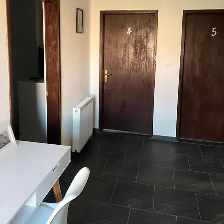 Salas 318 - B&B Farm Experience Brodski Drenovac Zimmer foto